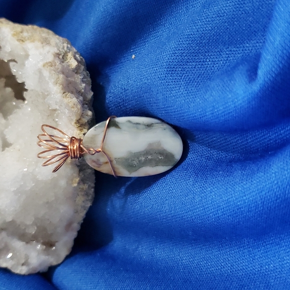 Oval Ocean Jasper & Copper Penadant. - Picture 2 of 4